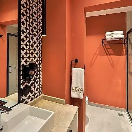 Neva Boutique فندق كاس